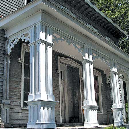 Italianate porch before renovation
