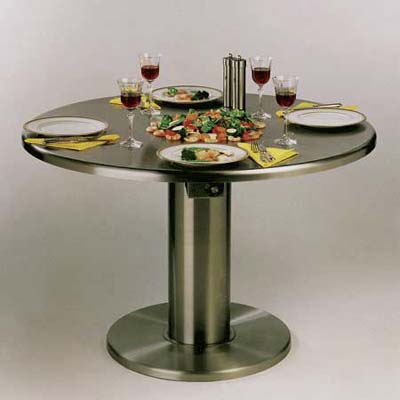 Cooking table from cook-and-dine
