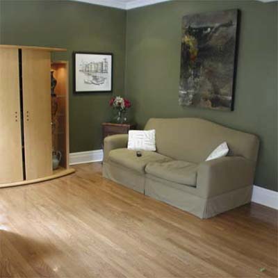 family room before staging