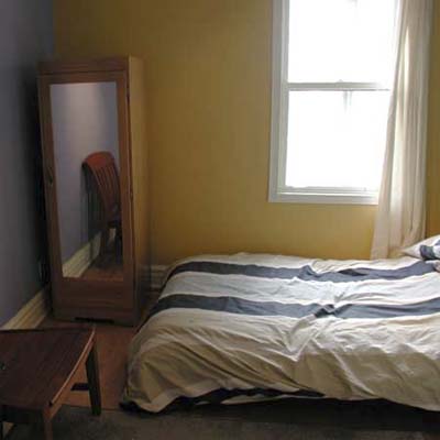 kid's room before staging