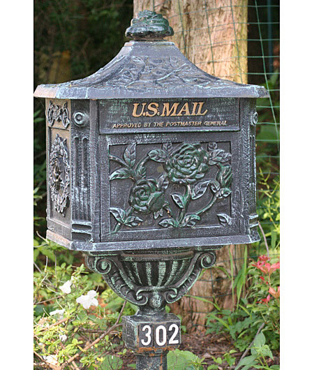 Cast-Iron mailbox