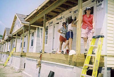 hanging siding in the Musicians Village, New Orleans