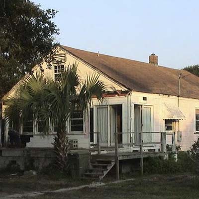 House before remodel 