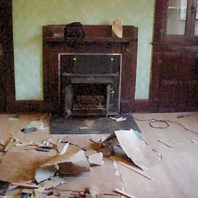 bungalow's dining room before renovation