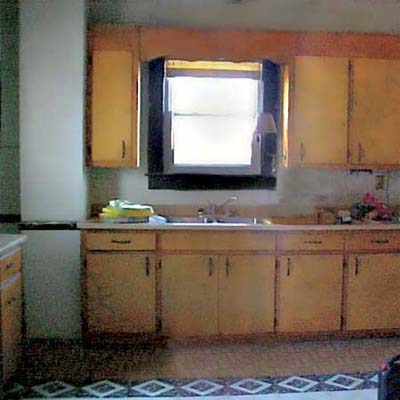 bungalow's kitchen before renovation