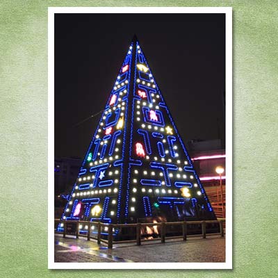 pac man christmas tree