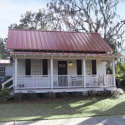 example of a best old house in the neighborhood of northwest quadrant beaufort south carolina