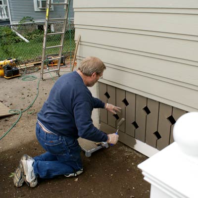 painting the lattice trim boards