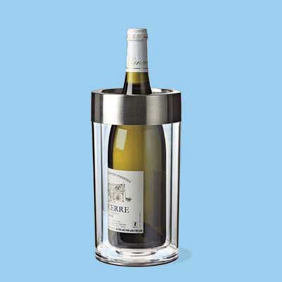 an insulated acrylic wine bottle holder to keep wine cool without using ice