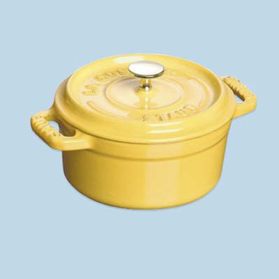 mini cocotte for heating small meals in the oven