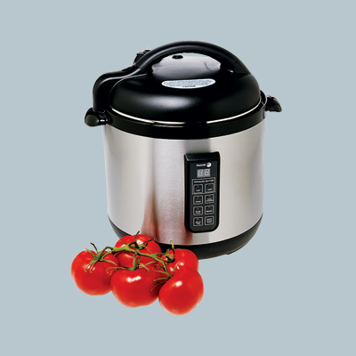 multi cooker pot with vine tomatoes