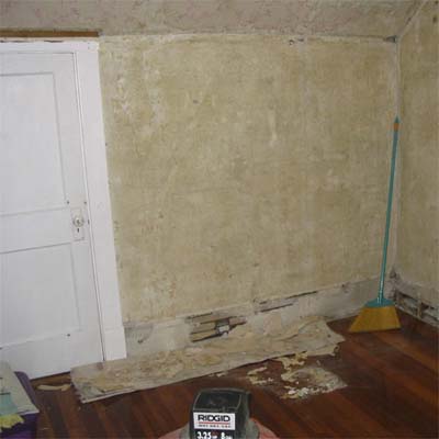 reader remodel kids room before