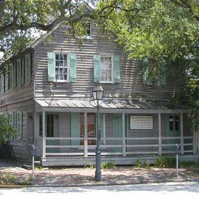Pirate's House Restaurant in Savannah
