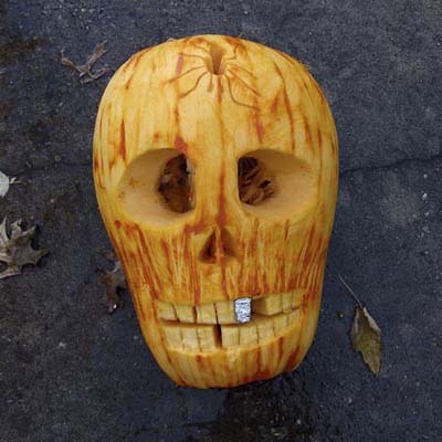 Skull carving by Tom Nardone of ExtremePumpkins.com