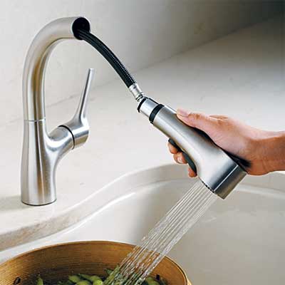 pull-out spout style kitchen faucet