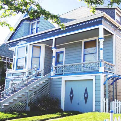 a house in the West End, Alameda, California
