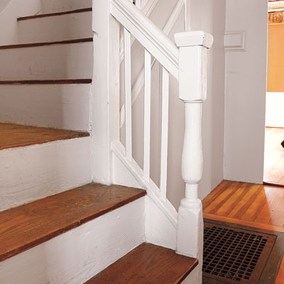 Staircase newel posts of the Bedford Homestead 