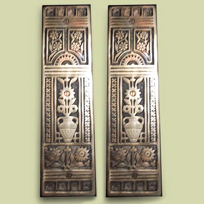 Decorative push plate
