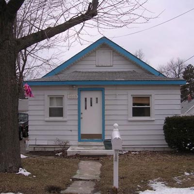 Keego Harbor, Mich. reader remodel for curb appeal before