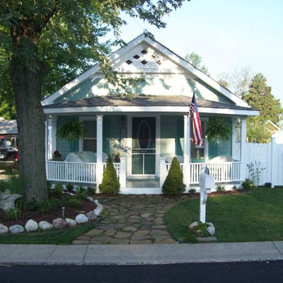 Keego Harbor, Mich. reader remodel for curb appeal after