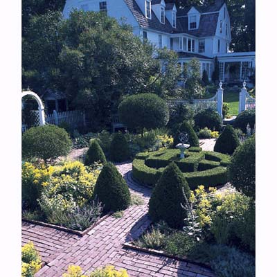 brick walkway in Litchfield, Connecticut, garden