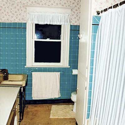 Vintage Look Master Bath Before