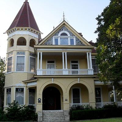 Gonzales, Texas, this old house best neighborhood 2012