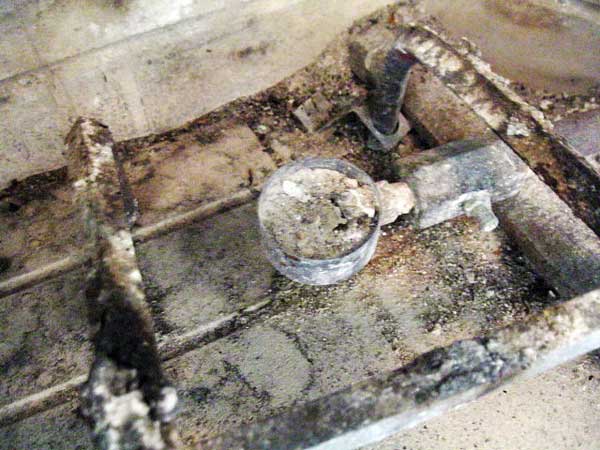 old pressure gauge screwed onto the live gas line in the this old house Home Inspection Nightmares XXVIII gallery