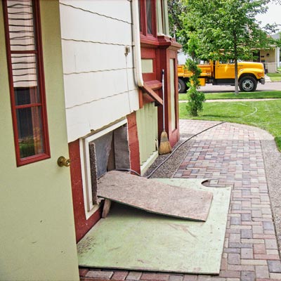 Reader Remodel 2012 Moxie Award winner Hardest-Working Window in America