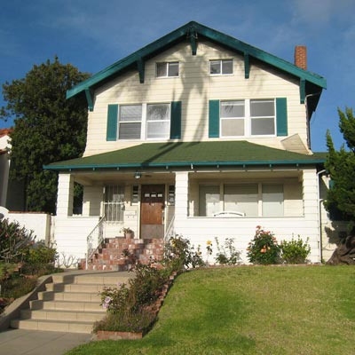 Restored Craftsman: Before  image for TOH Reader Remodel 2012
