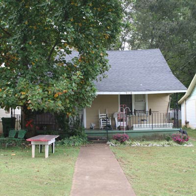 In Desperate Need: Before image for TOH Reader Remodel 2012