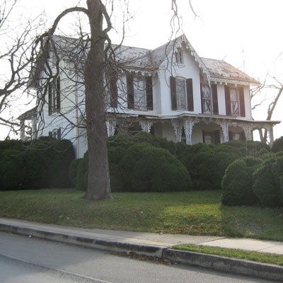Newlywed Renovation: Before image for TOH Reader Remodel 2012