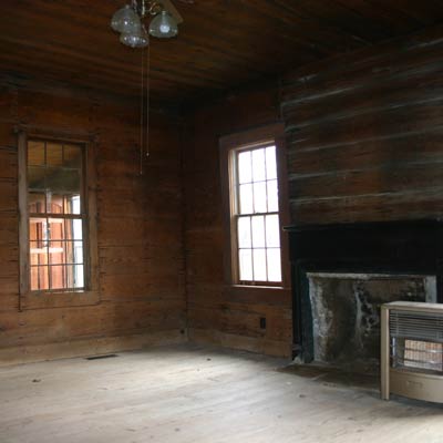 living room of a Georgia farmhouse built in the 1840s
