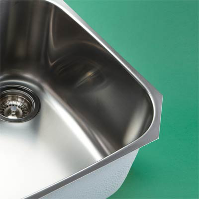 Ingredients and Finish of a Stainless-Steel Kitchen Sink