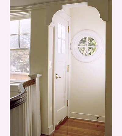 arched vestibule