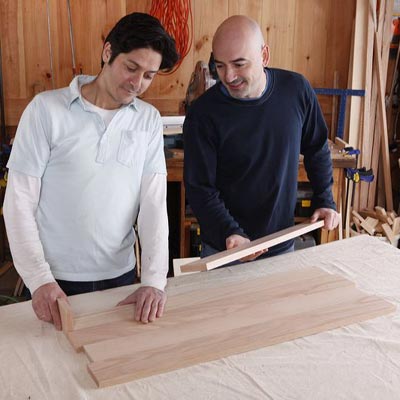 laying out 1x4 boards for the sides and lid of a storage chest