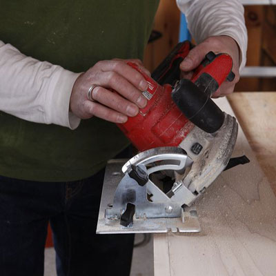 cutting a bevel into the top board with a circular saw