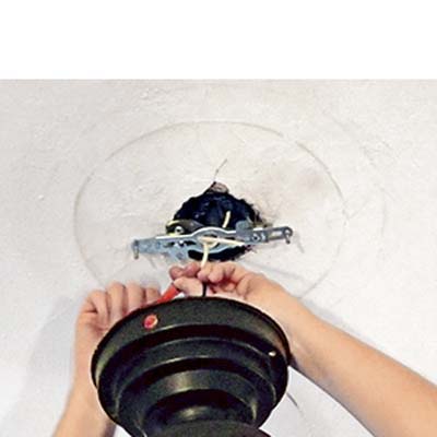 Install a crossbar mounting bracket