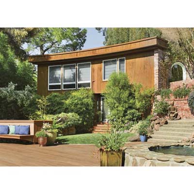 the deck design mimicing the undulating curves of the mountain view
